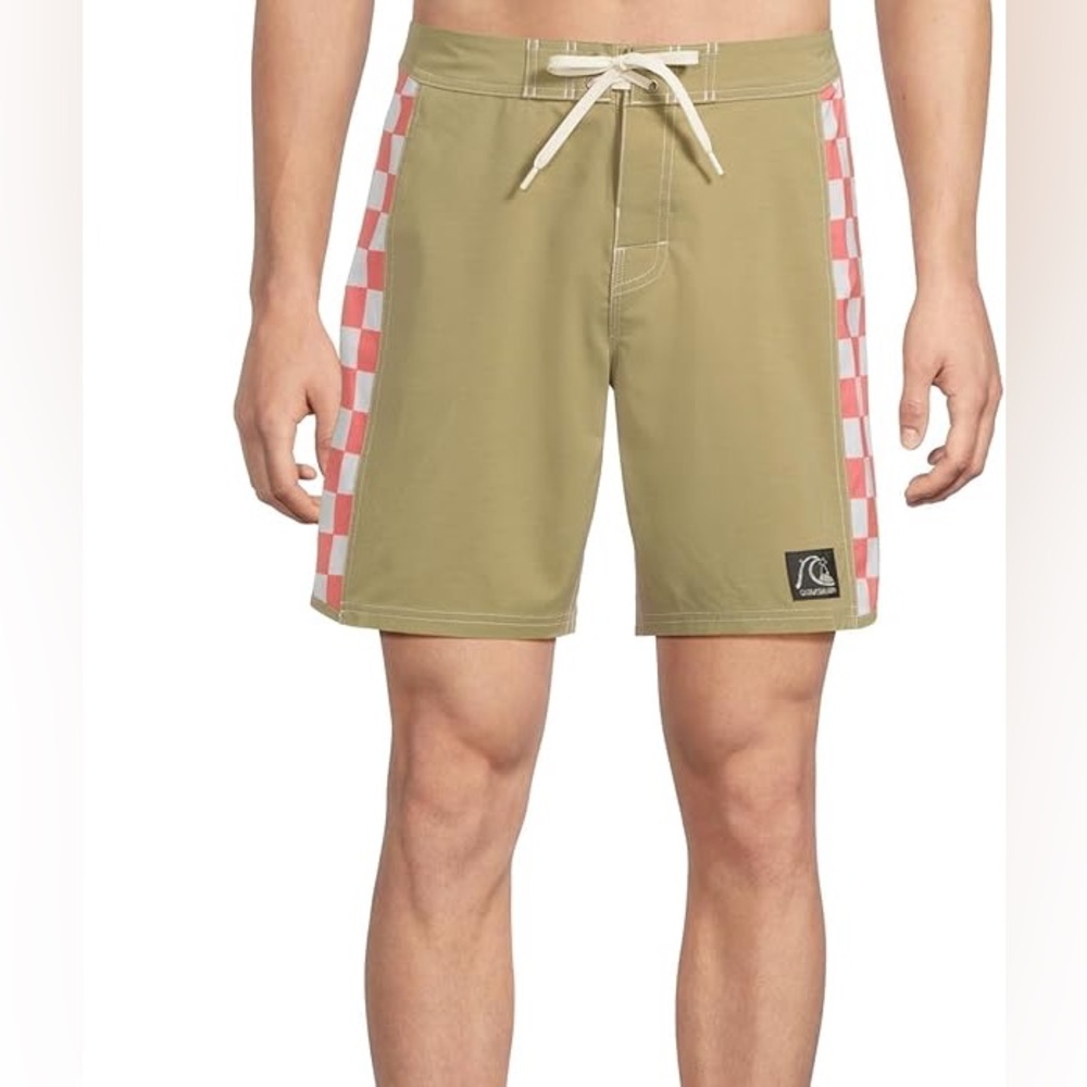 NWT Quiksilver Men's Arch Fit Checkered Boardshorts Aloe 36